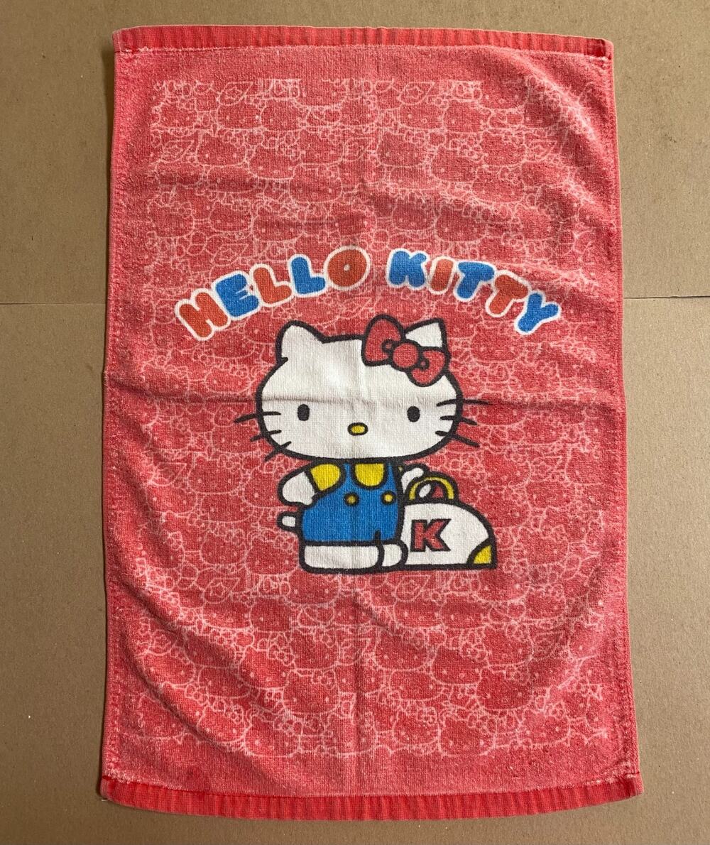 Vintage Hello Kitty Hand Towel 24x16 Used 103B